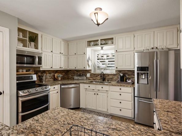 3229  David Drive , Hurst Texas 76054