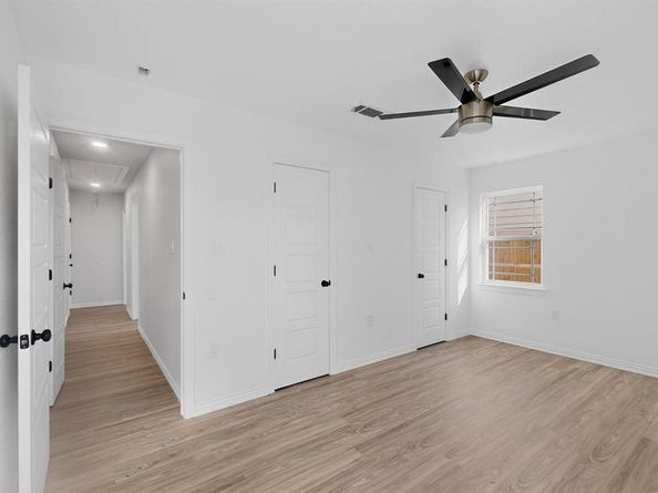 4540  Western Oaks Drive , Dallas Texas 75211