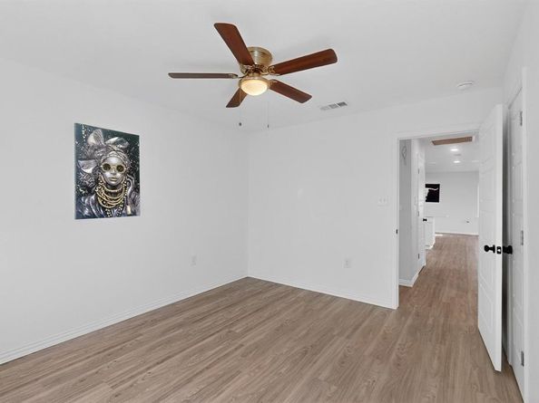 4540  Western Oaks Drive , Dallas Texas 75211