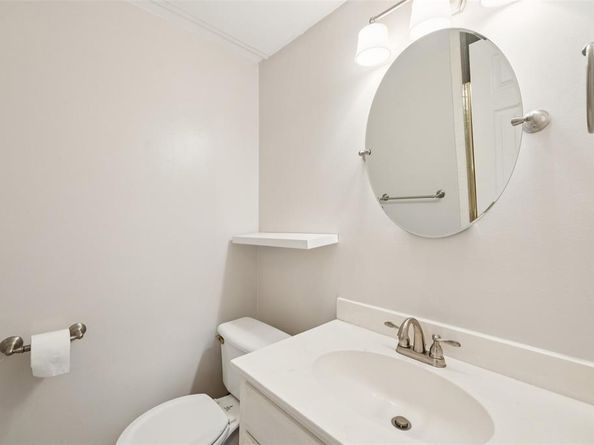 4511  Gilbert Avenue  103, Dallas Texas 75219