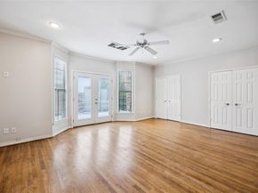 4511  Gilbert Avenue  103, Dallas Texas 75219