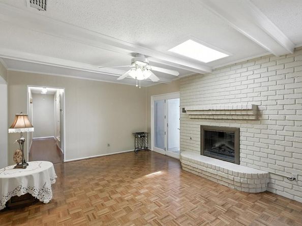 503  Summit Ridge Drive , Euless Texas 76039