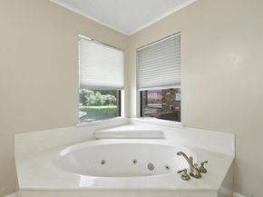 503  Summit Ridge Drive , Euless Texas 76039