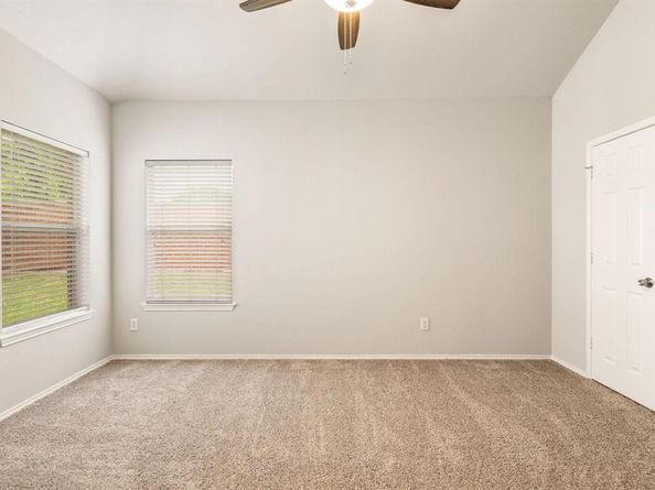 1325  Winnipeg Drive , Lewisville Texas 75077