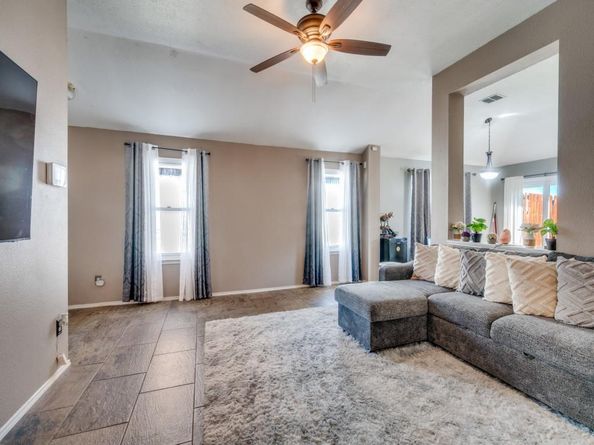 7411  Marsland Lane , Arlington Texas 76001