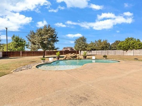 12901  Smokey Ranch Drive , Fort Worth Texas 76052