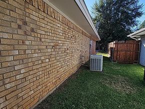 610  Pinebluff Drive , Lewisville Texas 75067
