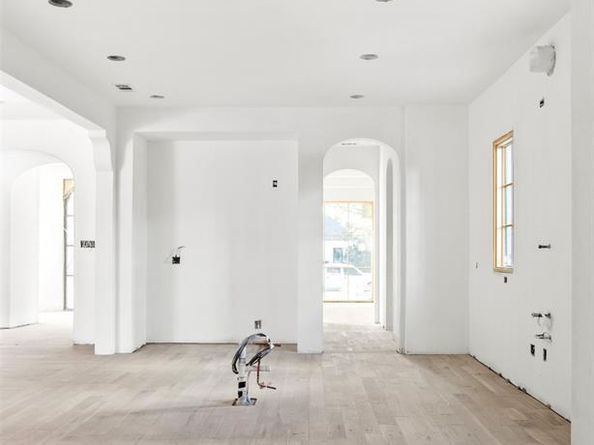 4041  Highgrove Drive , Dallas Texas 75220