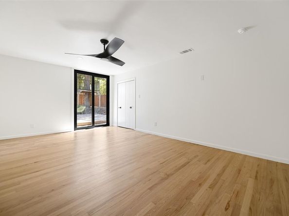 9740  Edgepine Drive , Dallas Texas 75238