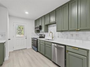 441  Calgary Road , Azle Texas 76020