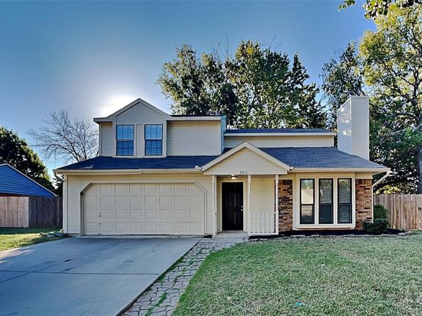 3511  Glenview Drive , Corinth Texas 76210