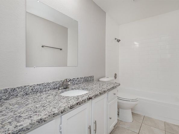 3511  Glenview Drive , Corinth Texas 76210