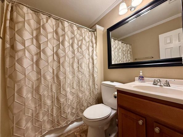 1300  Memory Lane  5214, Arlington Texas 76011