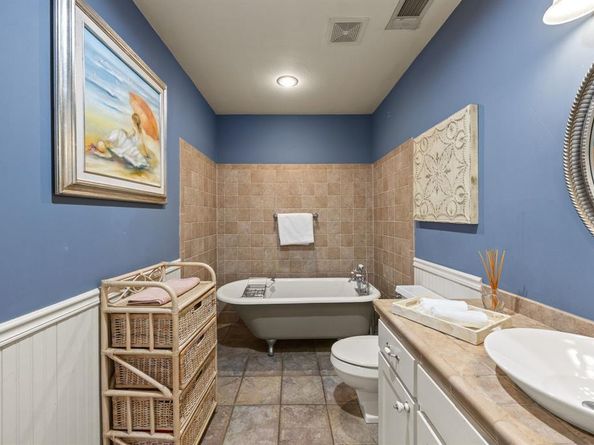 10710  Morning Glory Drive , Dallas Texas 75229