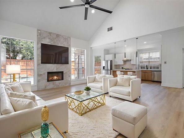 2325  Flanders Lane , Plano Texas 75025