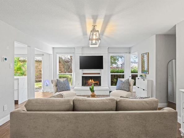 12935  Chandler Drive , Dallas Texas 75243