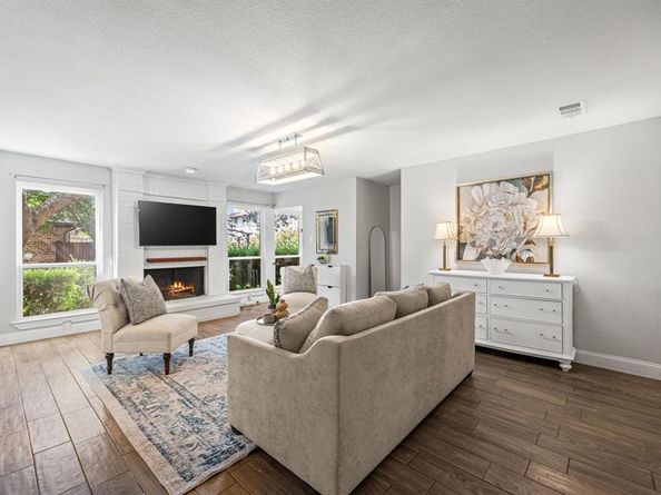 12935  Chandler Drive , Dallas Texas 75243