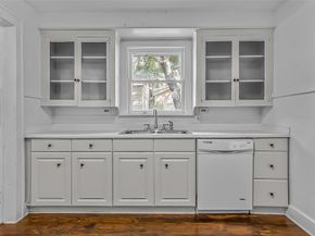 2109  Ashland Avenue , Fort Worth Texas 76107