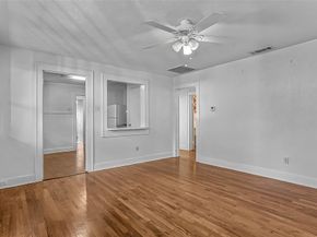 2109  Ashland Avenue , Fort Worth Texas 76107
