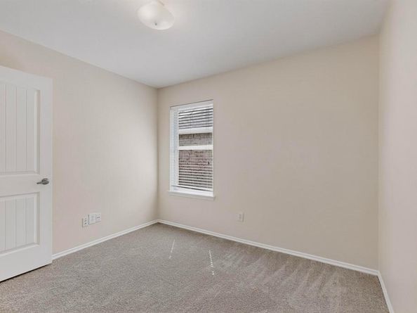 2224  Hummingbird Way , Mesquite Texas 75181