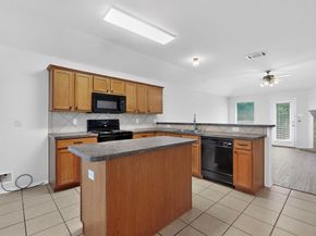 2224  Hummingbird Way , Mesquite Texas 75181