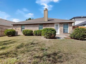2224  Hummingbird Way , Mesquite Texas 75181