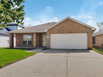 2224  Hummingbird Way 