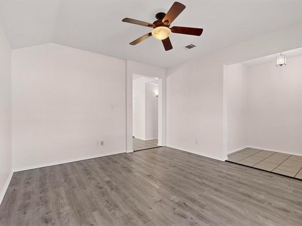 2224  Hummingbird Way , Mesquite Texas 75181