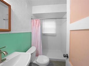 635  Richmondell Avenue , Dallas Texas 75211
