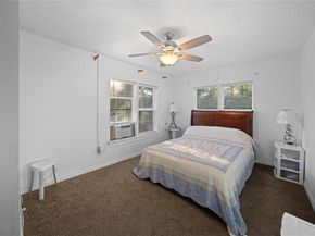 635  Richmondell Avenue , Dallas Texas 75211