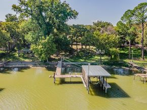 300  Shoreline Drive , Azle Texas 76020