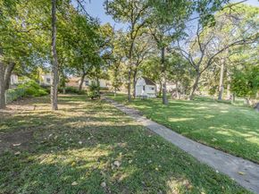 300  Shoreline Drive , Azle Texas 76020