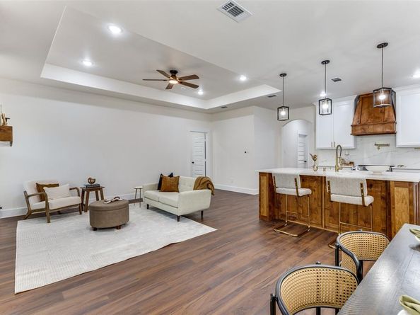 3416  Mount Horum Way , Fort Worth Texas 76105