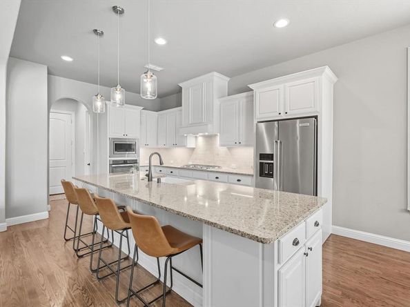 7104  Mitchell Court , Lantana Texas 76226