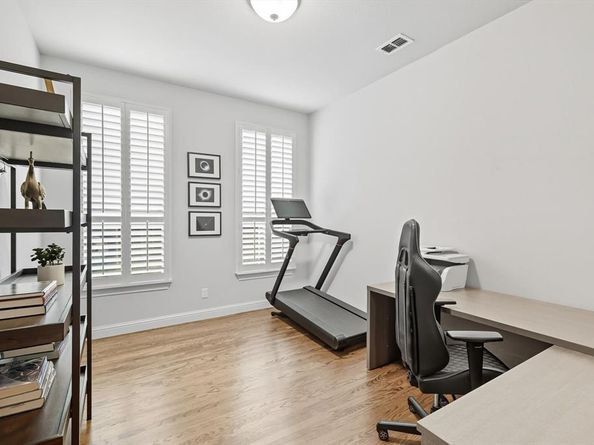 7104  Mitchell Court , Lantana Texas 76226