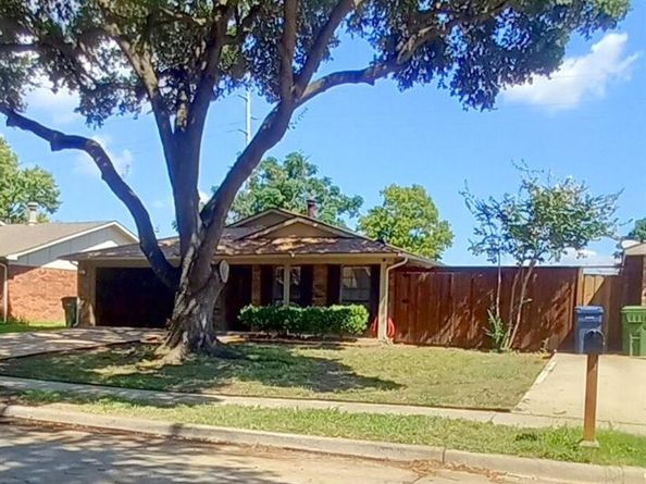 2414  Norway Drive , Garland Texas 75040