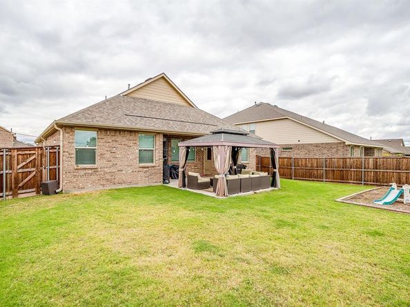 3032  Riddler Way , Little Elm Texas 75068
