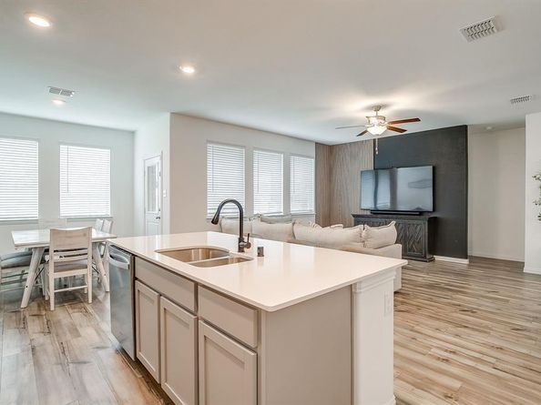 3032  Riddler Way , Little Elm Texas 75068