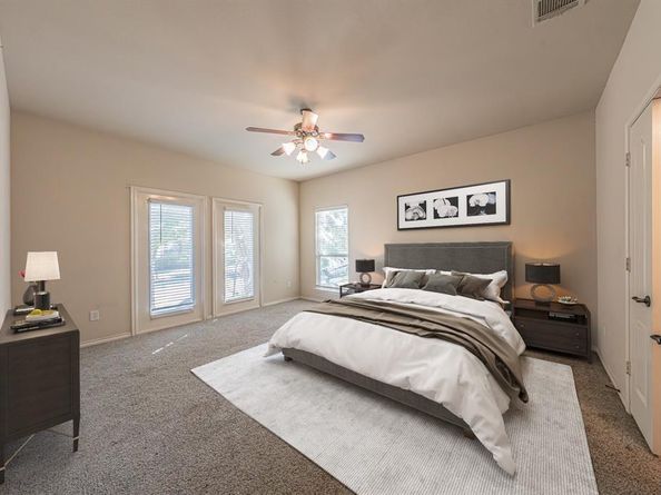 1033  Hayden Lane , Savannah Texas 76227