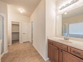 1033  Hayden Lane , Savannah Texas 76227