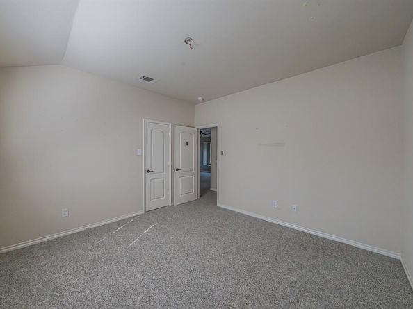 1033  Hayden Lane , Savannah Texas 76227