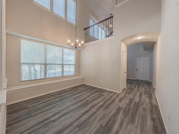 1033  Hayden Lane , Savannah Texas 76227