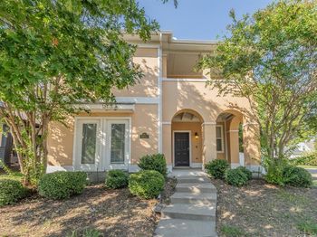 1033  Hayden Lane 