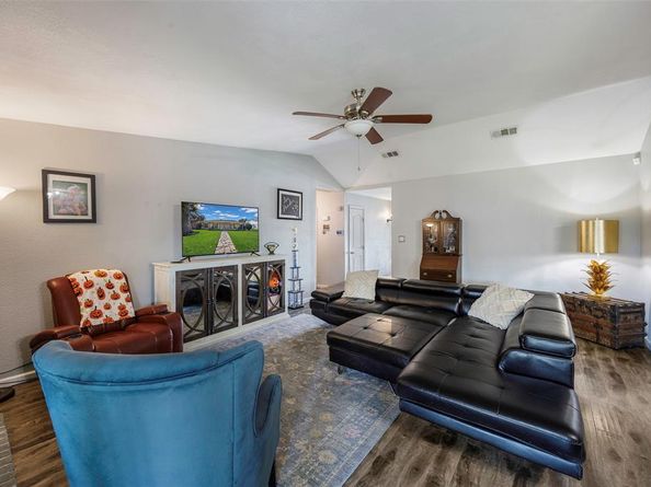 4902  Freeport Drive , Garland Texas 75043