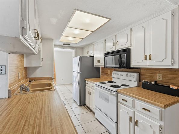 3109  Point East Drive , Mesquite Texas 75150