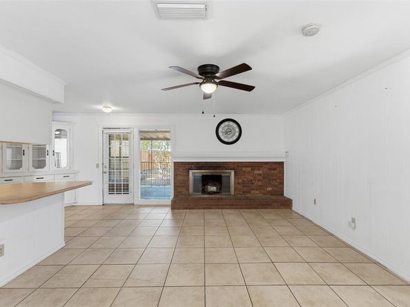 3109  Point East Drive , Mesquite Texas 75150