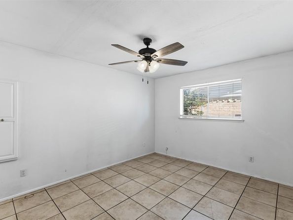 3109  Point East Drive , Mesquite Texas 75150