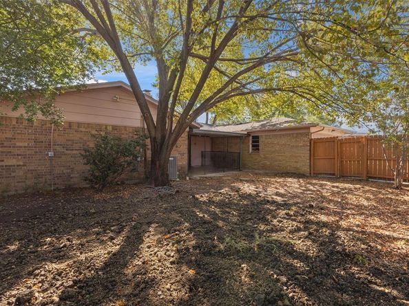 3109  Point East Drive , Mesquite Texas 75150