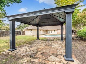 635  Winchester Drive , Richardson Texas 75080
