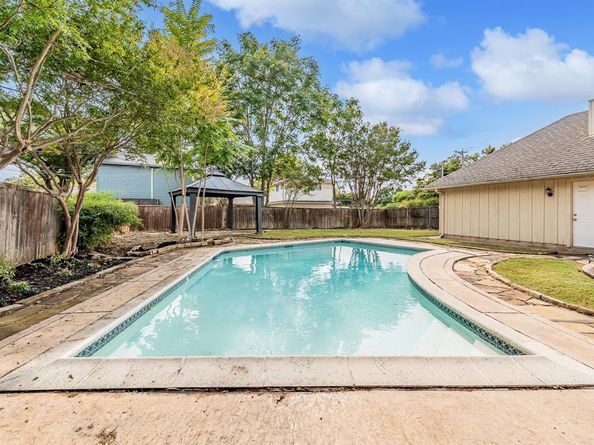 635  Winchester Drive , Richardson Texas 75080